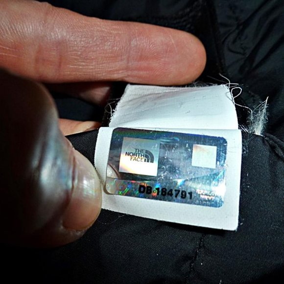 The North Face Women's Hyvent Goose Down Hooded Parka Coat Jacket in Black - Picture 14 of 16